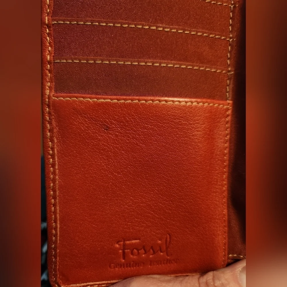 FOSSIL Red Leather Wallet  SAVE 15%! EUC